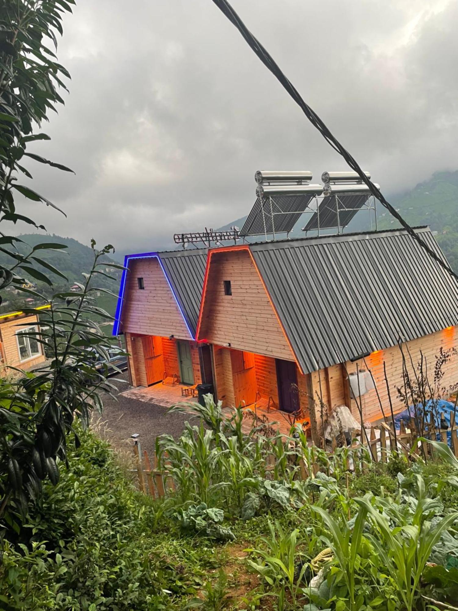Cemilyano Restaurant Camlihemsin