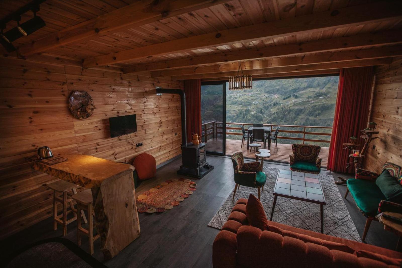 Cemilyano Restaurant Camlihemsin