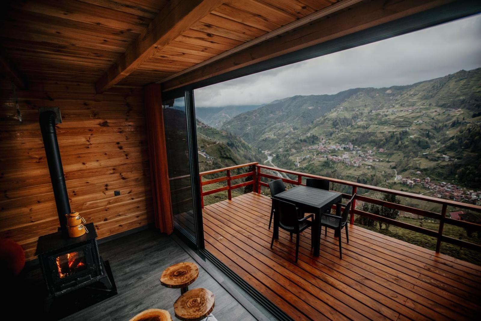Cemilyano Restaurant Camlihemsin