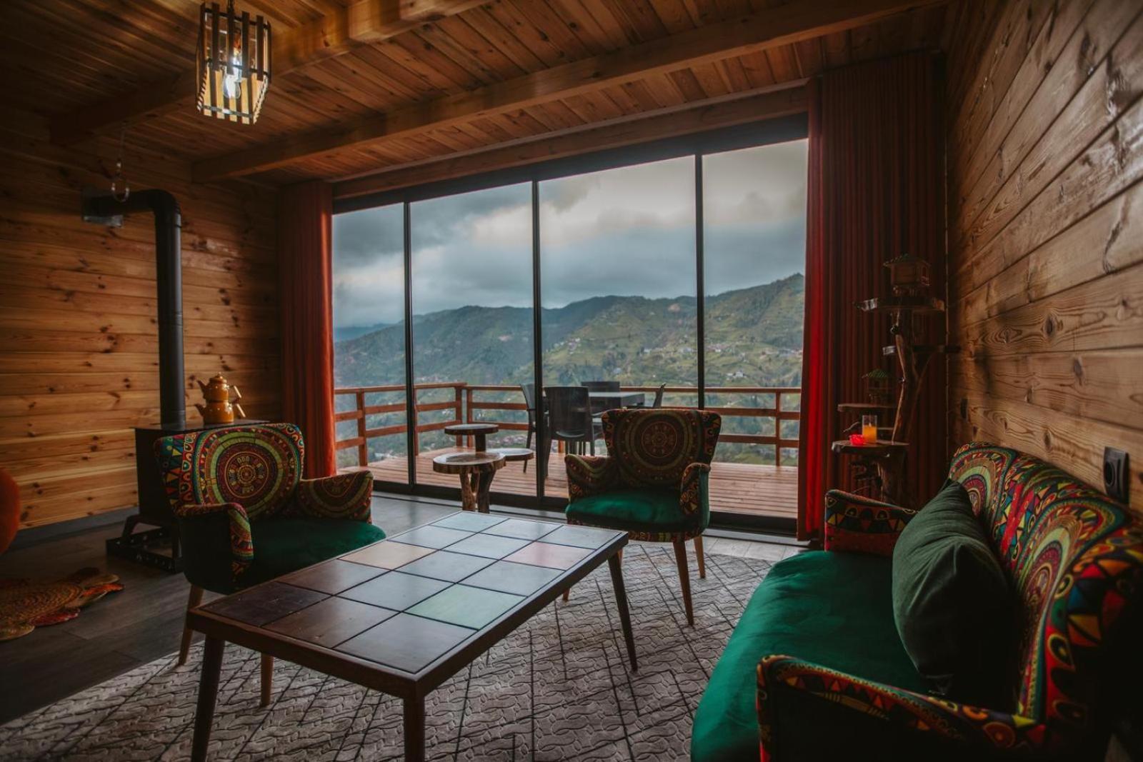 Cemilyano Restaurant * Camlihemsin