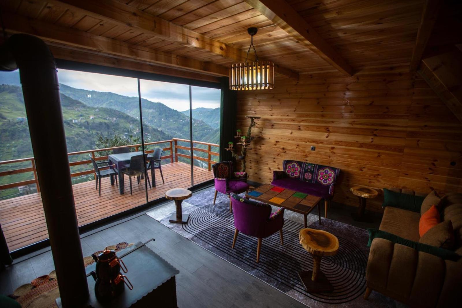 Cemilyano Restaurant Chalet Camlihemsin